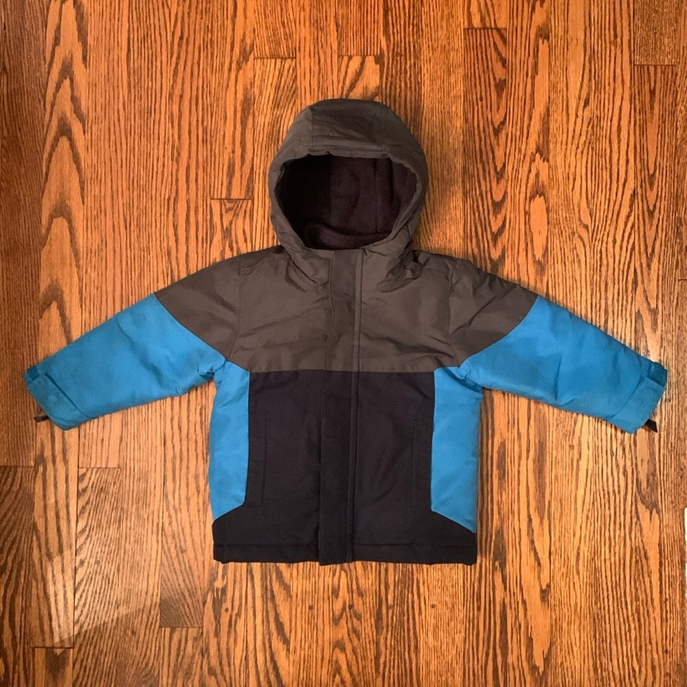 The Children’s Place 2T Winter Jacket